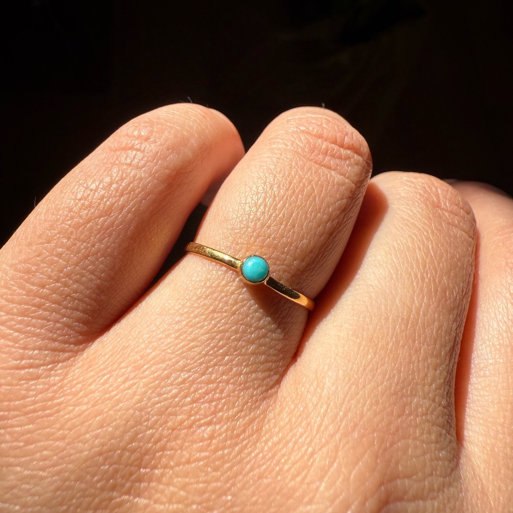 Dainty Sleeping Beauty Turquoise Ring 💙 - Picture 3 of 4